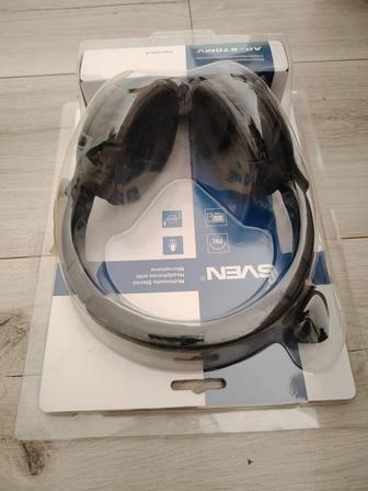 Наушники с микрофоном