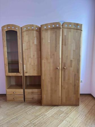 Продам комплект детской мебели
