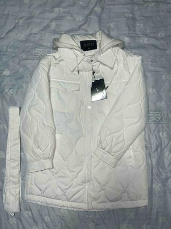 Куртка-рубашка, белая, 46-48 размер.