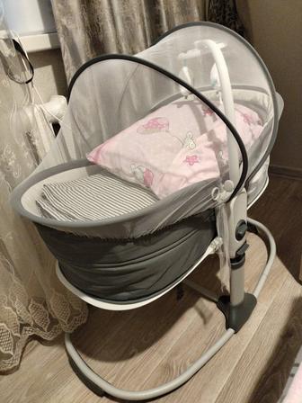 Люлька кроватка три в одном.