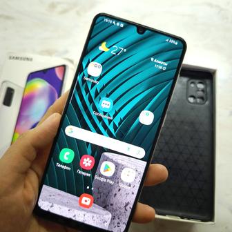 Смартфон Samsung galaxy A31