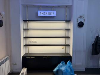 Продается витрина в офис или клинику