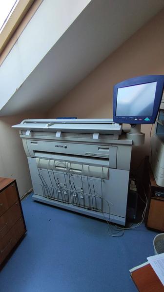 Продам плоттер Xerox