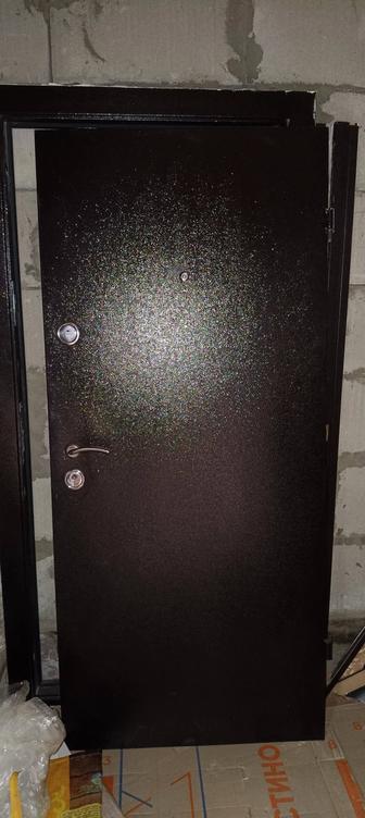 Продам входные двери