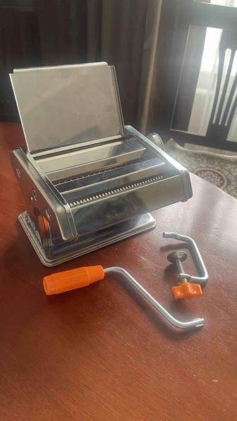 Продам лапшерезку