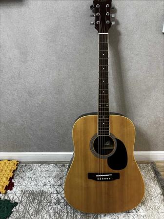 Продам гитару