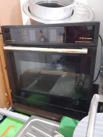 Продам духовку Кайзер
