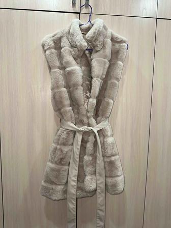 Жилетка на осень