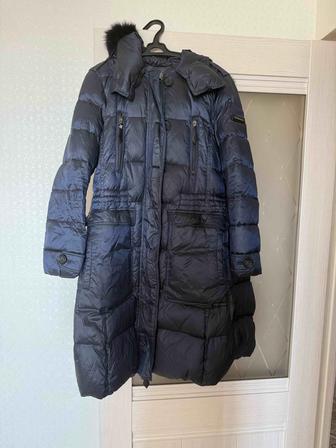 Burberry пуховик женский