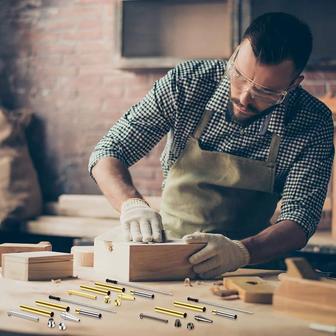 Сборщик и разборщик мебели. Сборка тумбочек