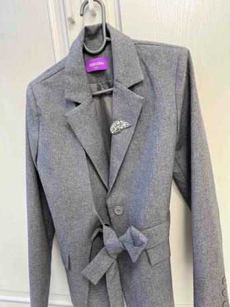 Женский пиджак