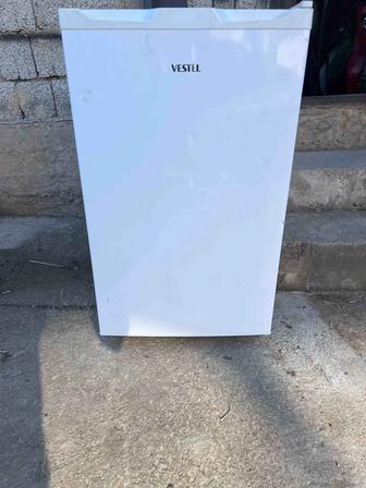 Холодильник мини хорошем состоянии