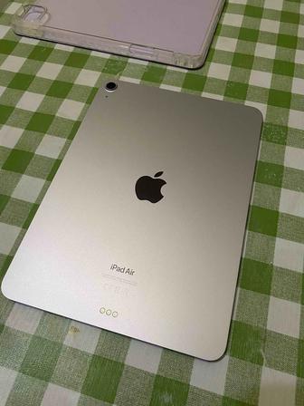iPad Air 11 (2024) 256 ГБ Фиолетовый Рабочий