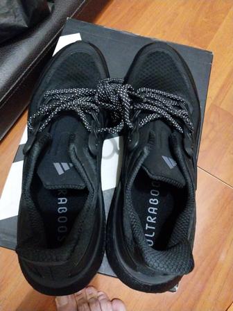 Продам Adidas ultra boots