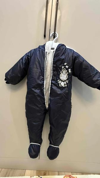 Продам детский комбинезон