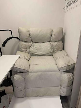 Кресло реклайнер