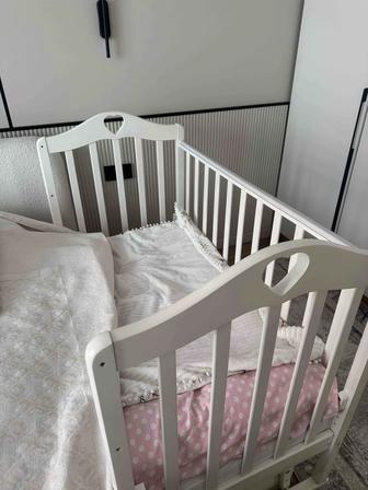 Продам Манеж б/у