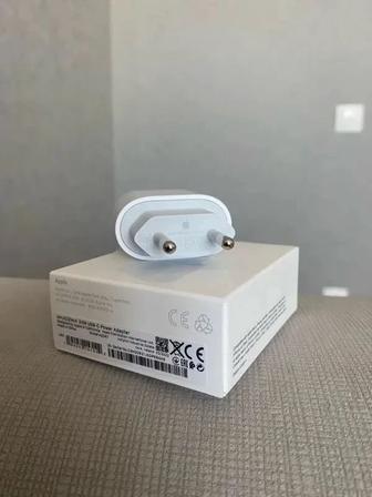 Продам зарядку на Айфон