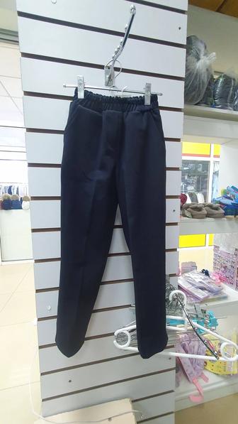 Школьные брюки с начесом на резинке Для мальчика