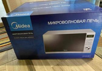 Микроволновая печь Midea 23литр микроволновка