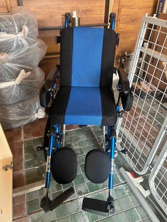 Продам инвалидную коляска