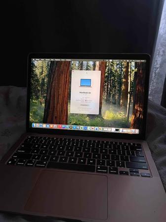 Продам MacBook Air 2020 (Apple M1)