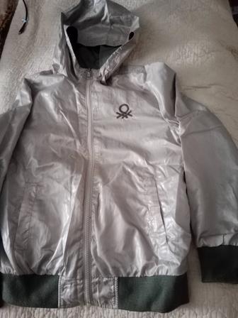 Двухсторонняя ветровка