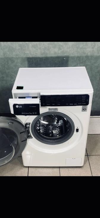LG DIRECT DRIVE 7kg Стиральная машина б/у