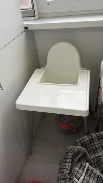 Детский стол