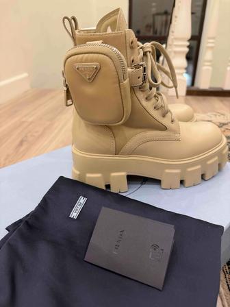 Ботинки Prada Monolith