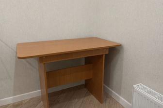 Стол письменный срочно