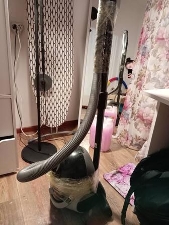 Продам пылесос