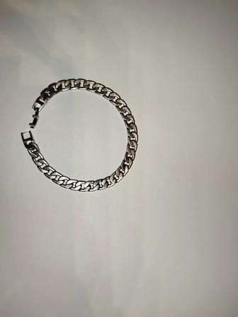 Браслет из серебра