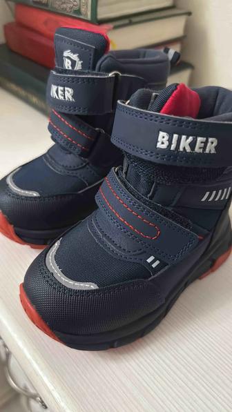 детские зимние ботинки для мальчика 23 р