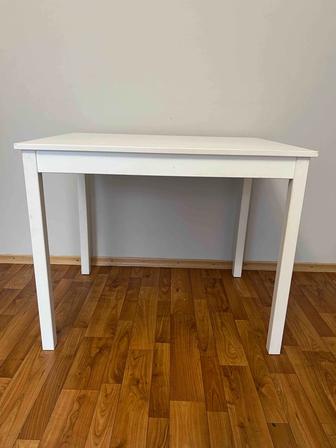 Продам стол