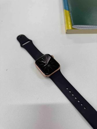 Apple Watch SE 44mm