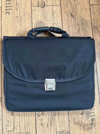 складной защитный портфель