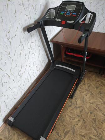 Продам беговую дорожку