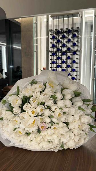 Букет из тюльпанов