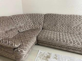 Продам диван угловой