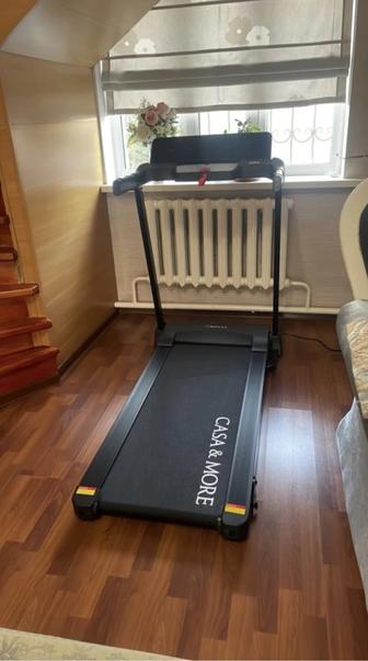 Продам беговую дорожку Casamore