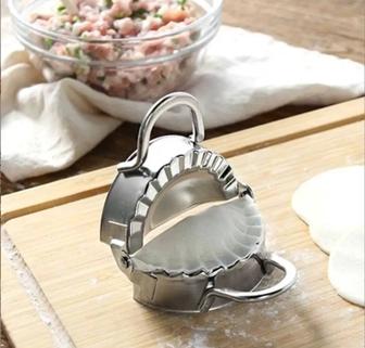 Форма для лепки пельменей и варенников