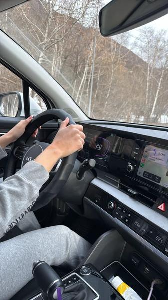 Женский авто инструктор