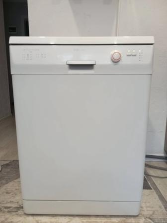 Продам посудомоечную машину
