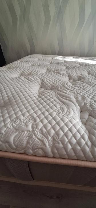 Матрас 200х160, с основанием