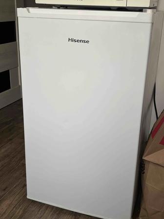 Однокамерный холодильник Hisense RL120D4AW1