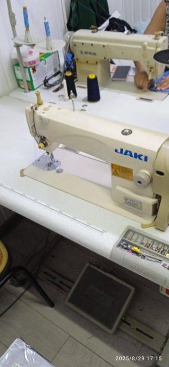 Продается швейная машина JAKI