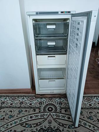 Продам морозильная камера