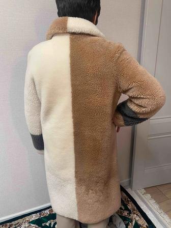 Шуба двухсторонняя. Состояние отличное