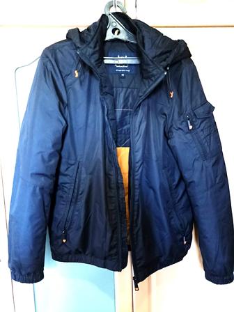 Куртки ветровки